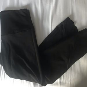 Lululemon wunder under crop 2 scallop edition